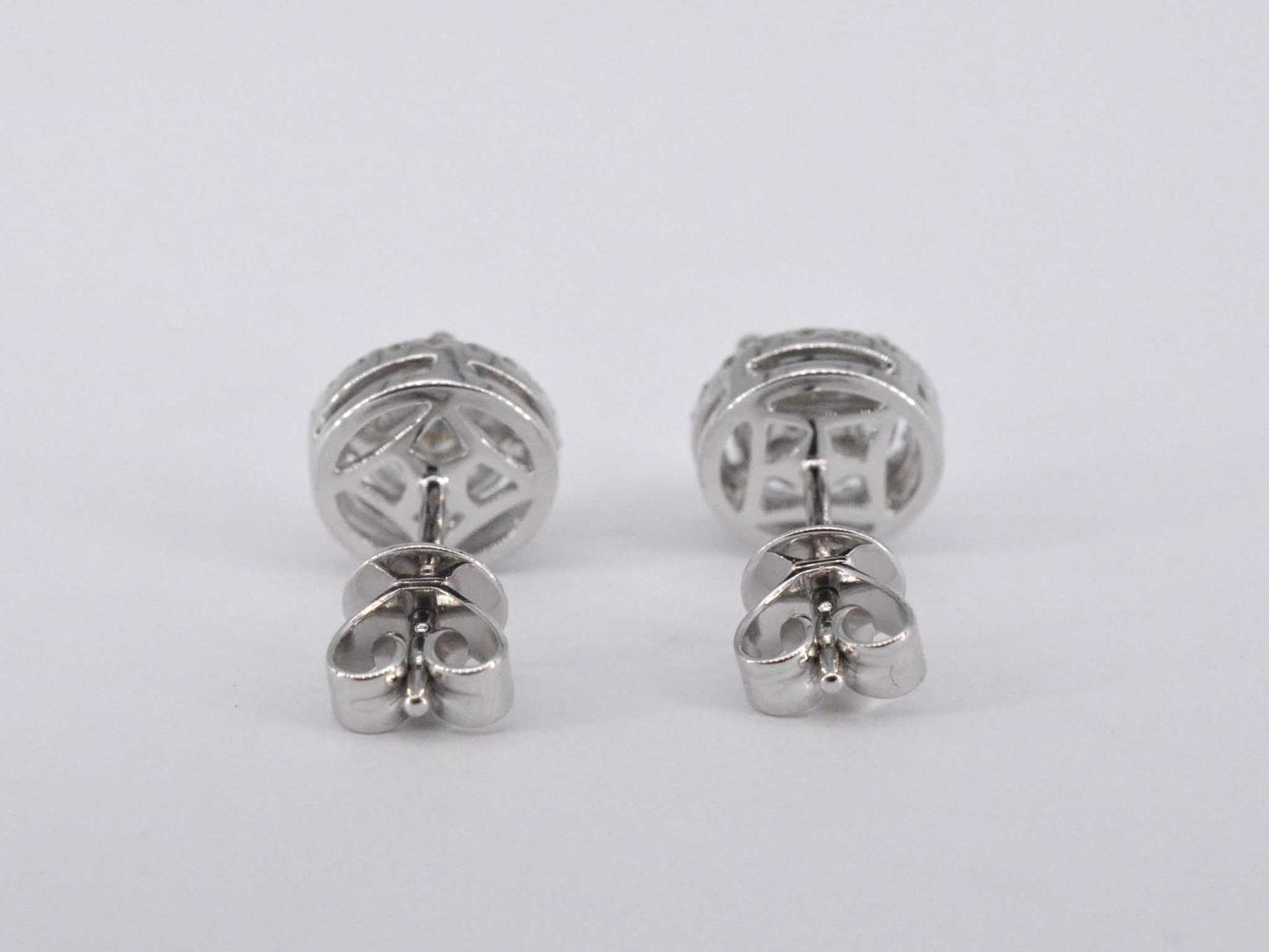 Weißgold-Diamantohrringe mit Brillantrand