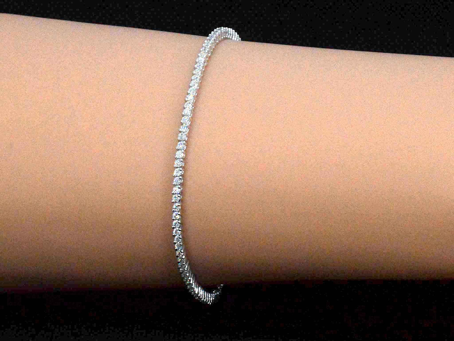 Witgouden tennisarmband met 1.50 carat diamanten