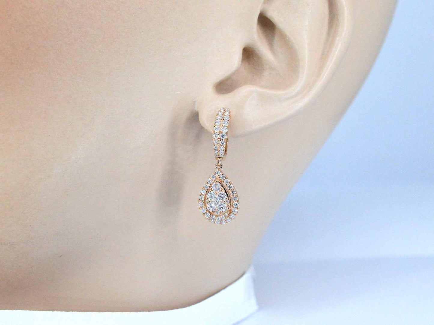 Rose gold teardrop earrings with brilliant-cut diamonds