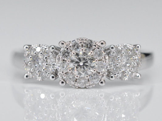 Witgouden trinity ring met diamanten 2002-7