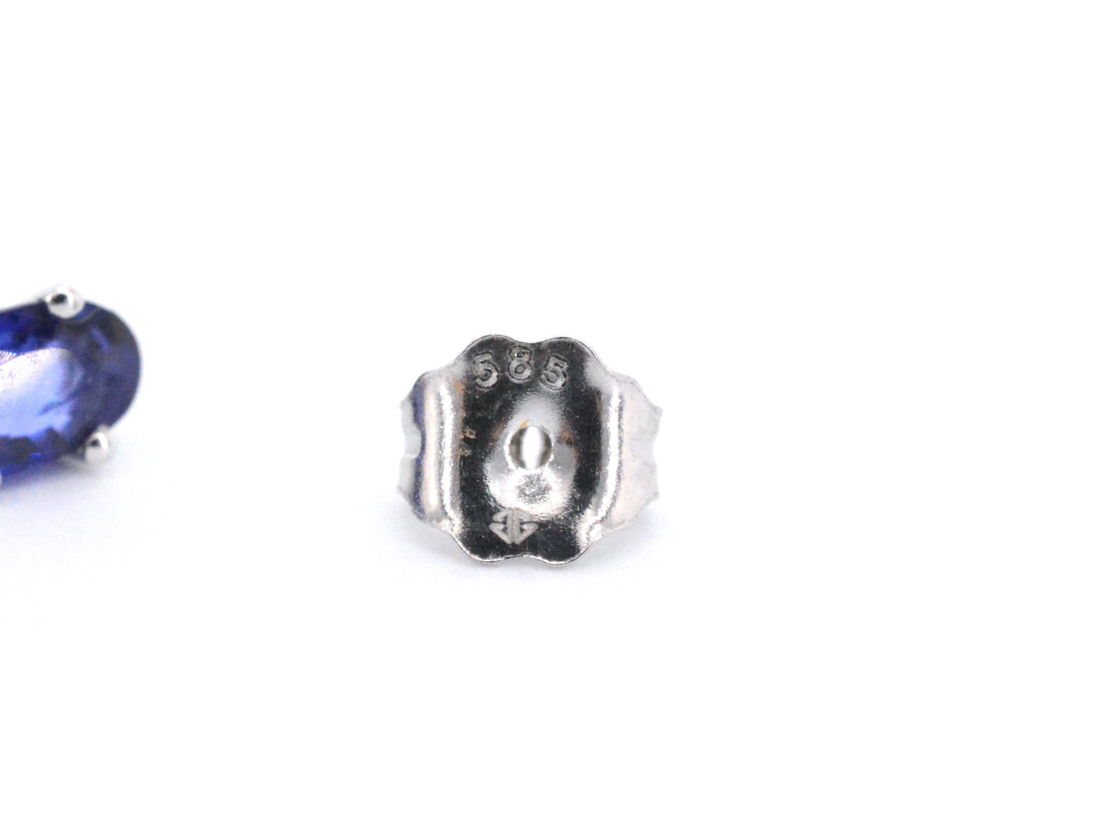 Witgouden oorbellen met diamanten en saffier 2031-5