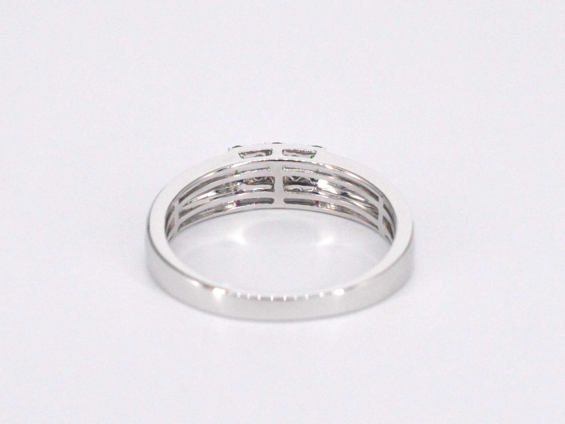 Witgouden ring met diamant en multicolour edelstenen 2043-9