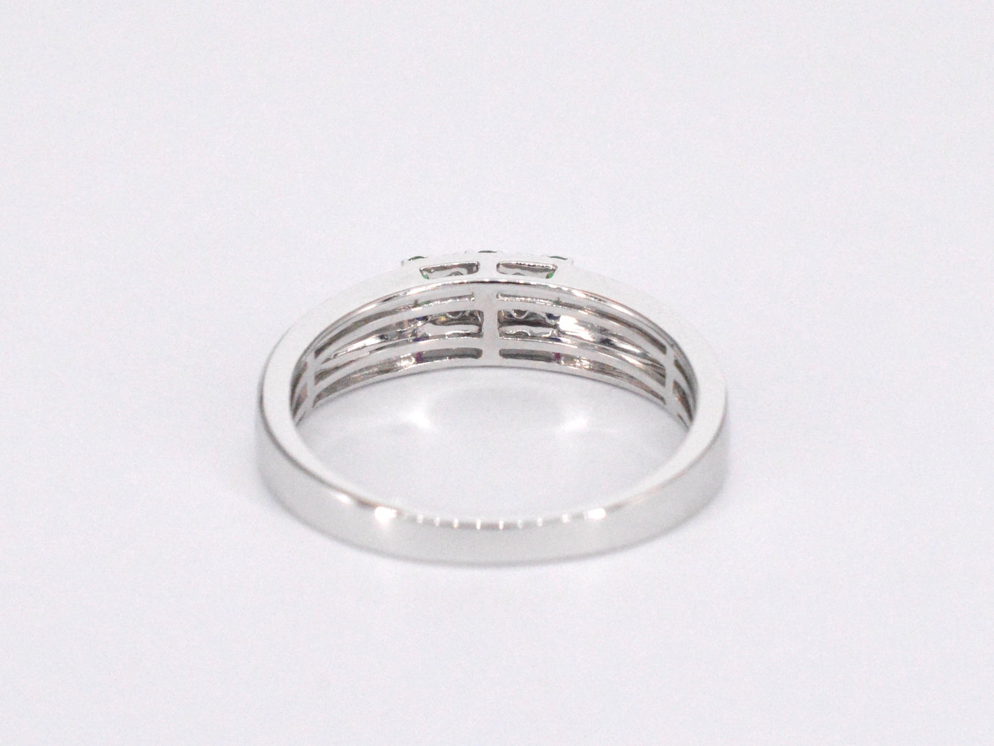 Witgouden ring met diamant en multicolour edelstenen 2043-8