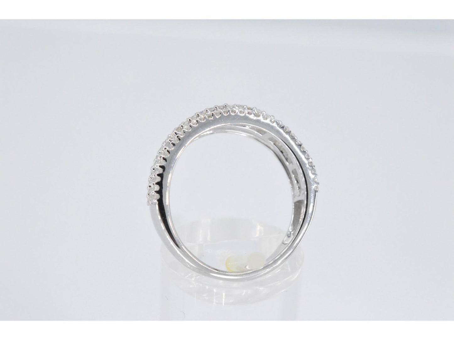 Witgouden band ring met vijf rijen van diamant 1.00 carat