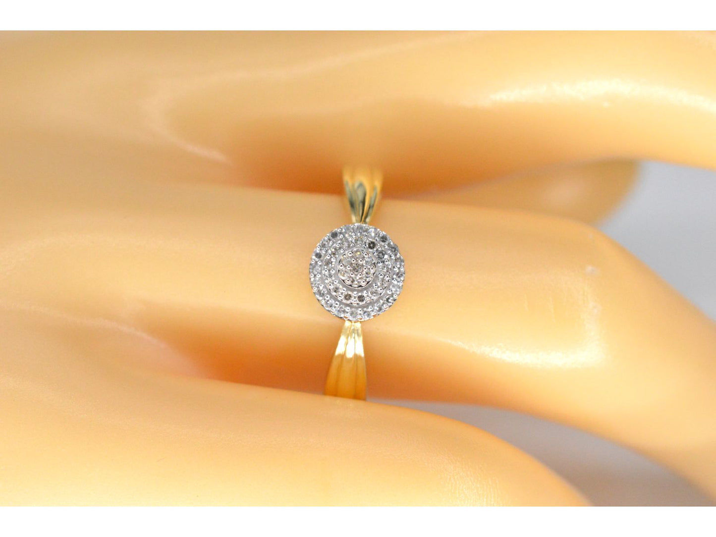 Gouden entourage ring met diamanten