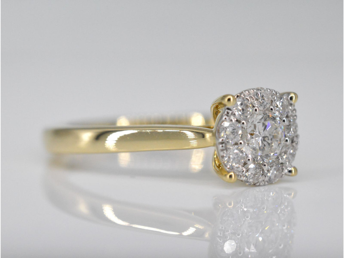 Gouden ring met diamant