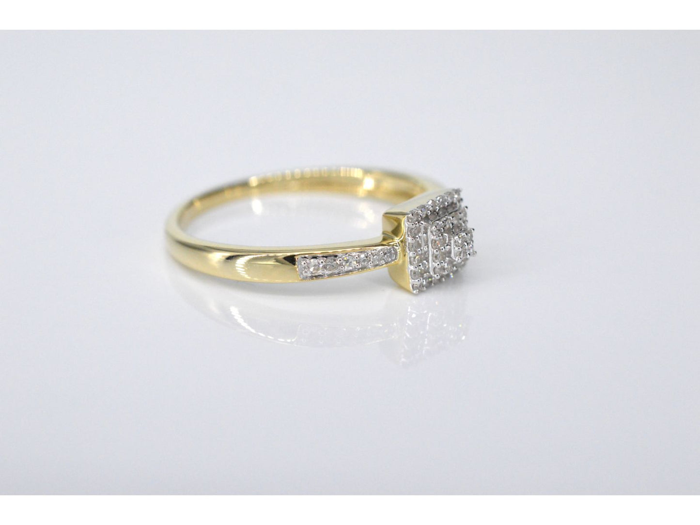Gouden entourage ring met diamanten 2106-2