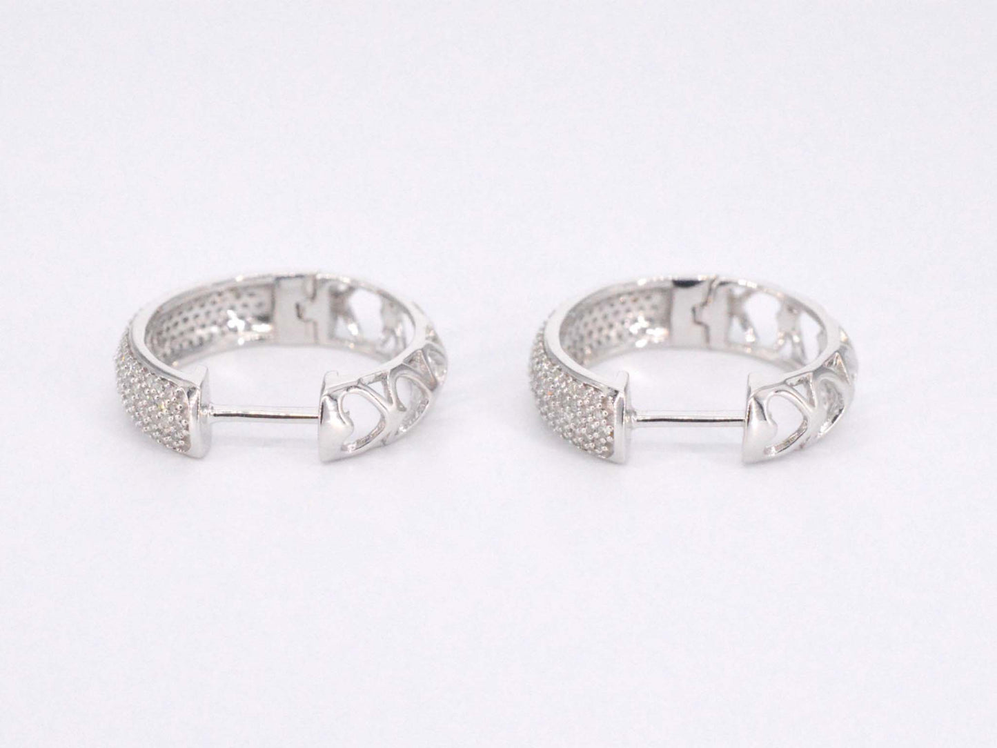 Witgouden oorbellen met echte diamanten