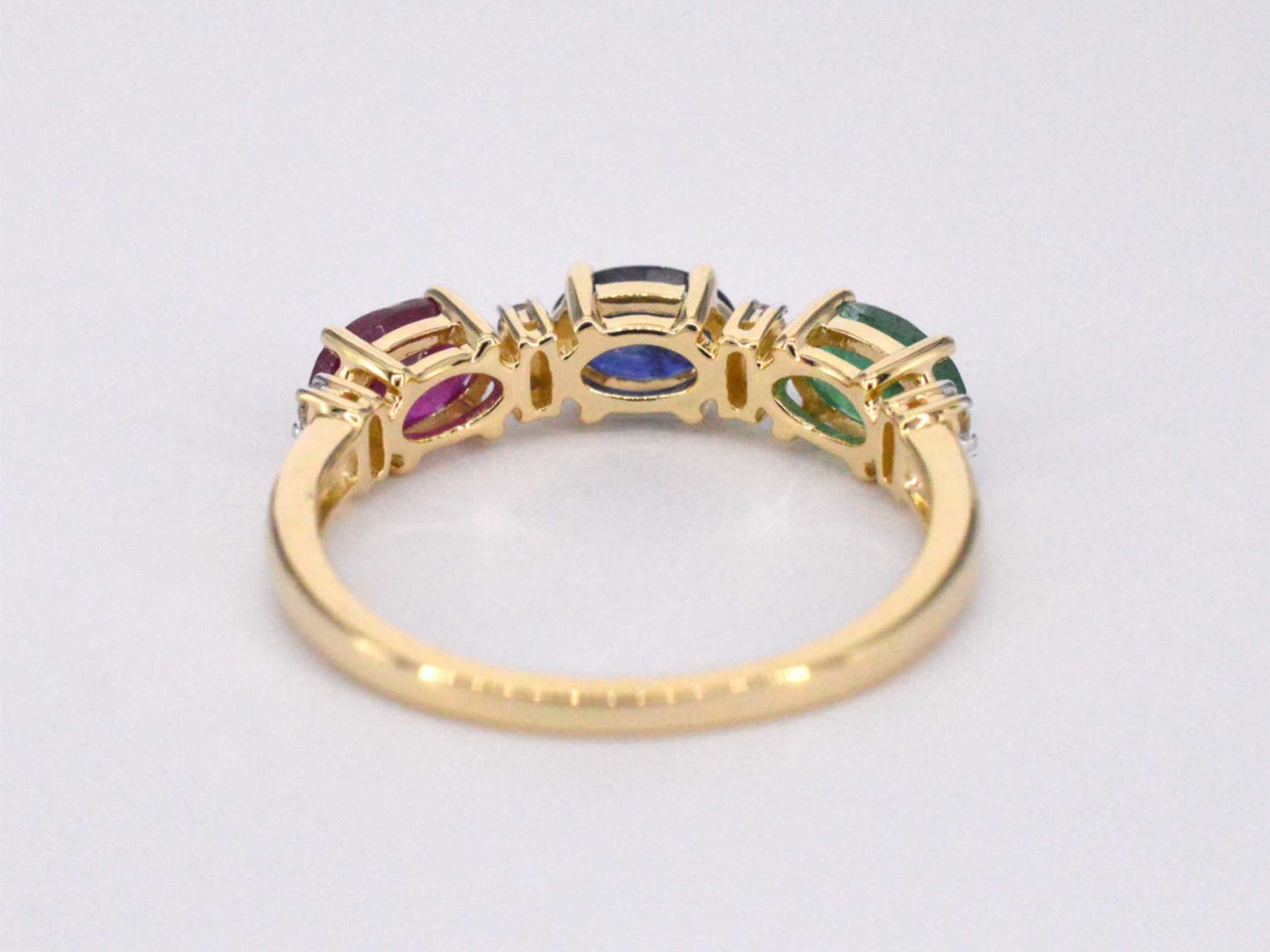 Gouden ring met diamanten en saffier, robijn, smaragd 2129-5