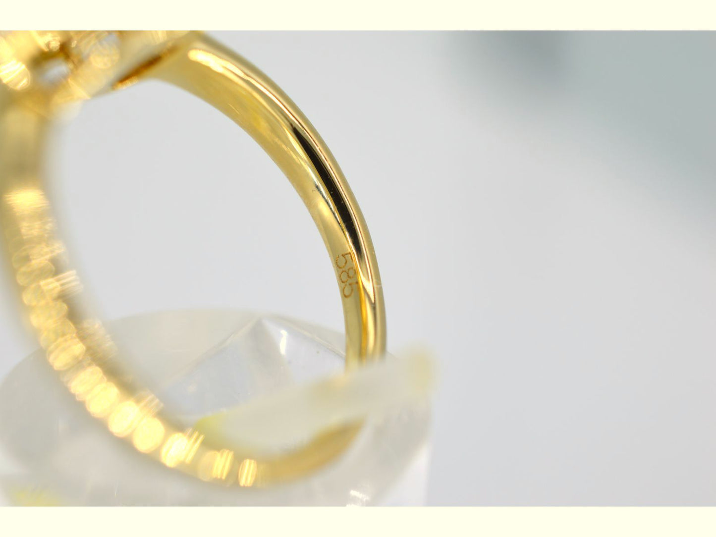 Gouden entourage ring met diamanten