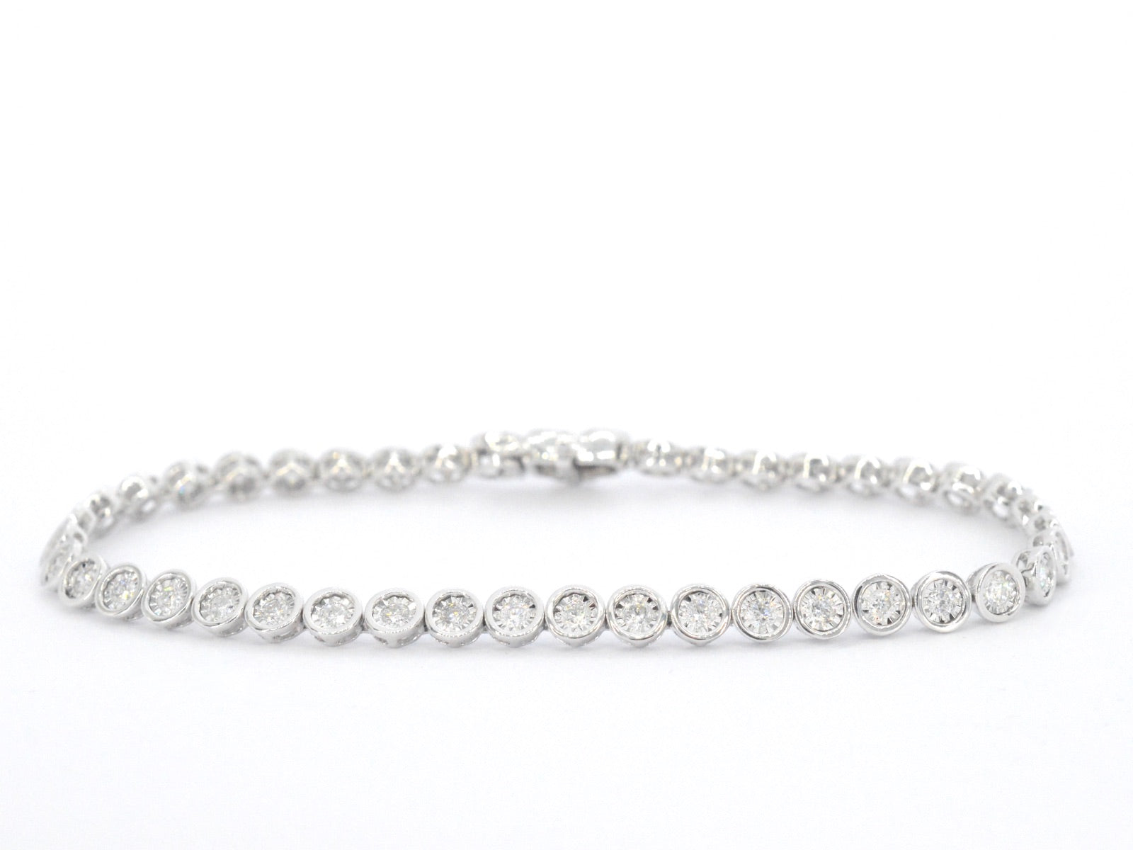 Witgouden armband vol met diamanten gezet 2171-7