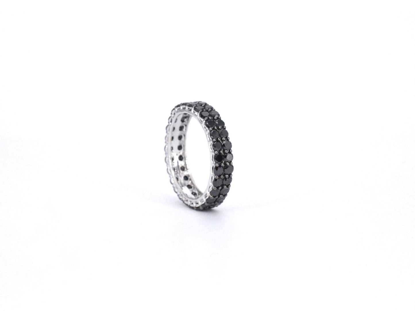 Witgouden eternity ring met zwarte diamanten 2210-6