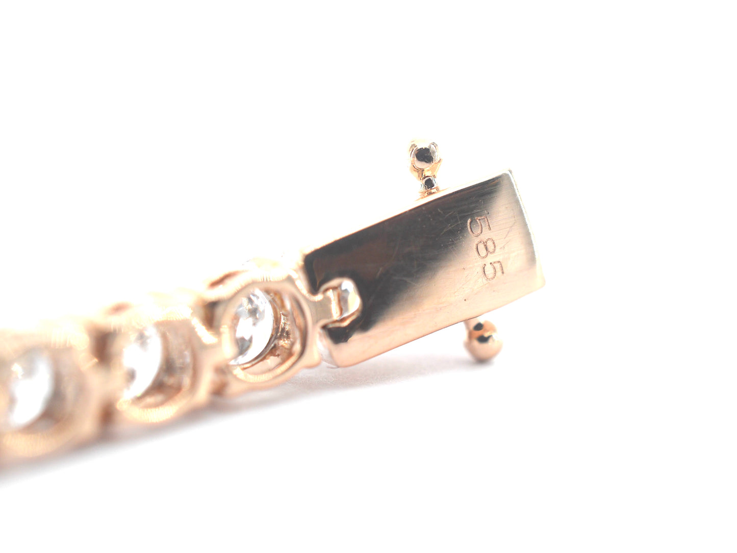 Rosegouden armband met briljant geslepen diamanten 7.50 carat