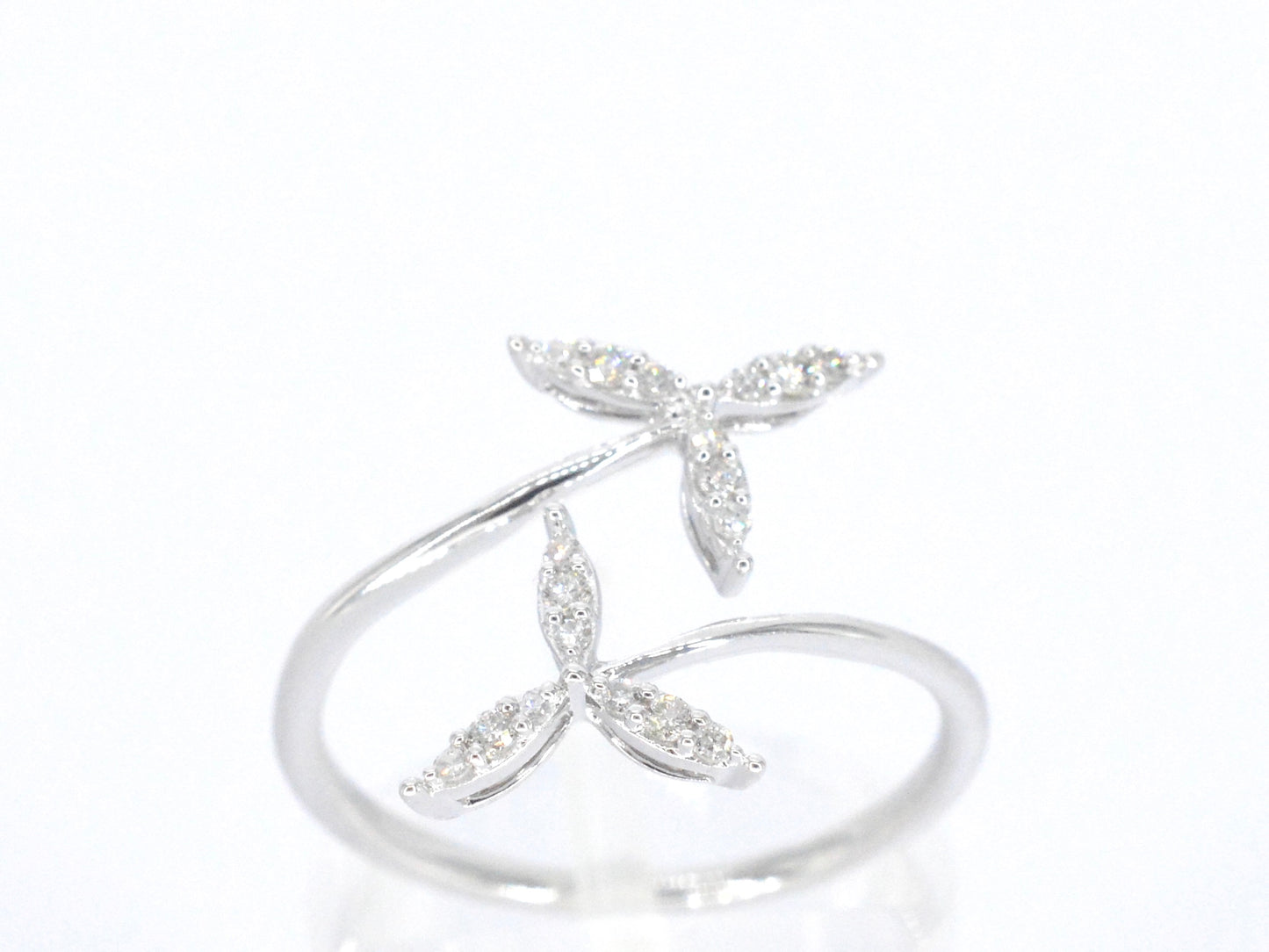 Witgouden ring met diamanten