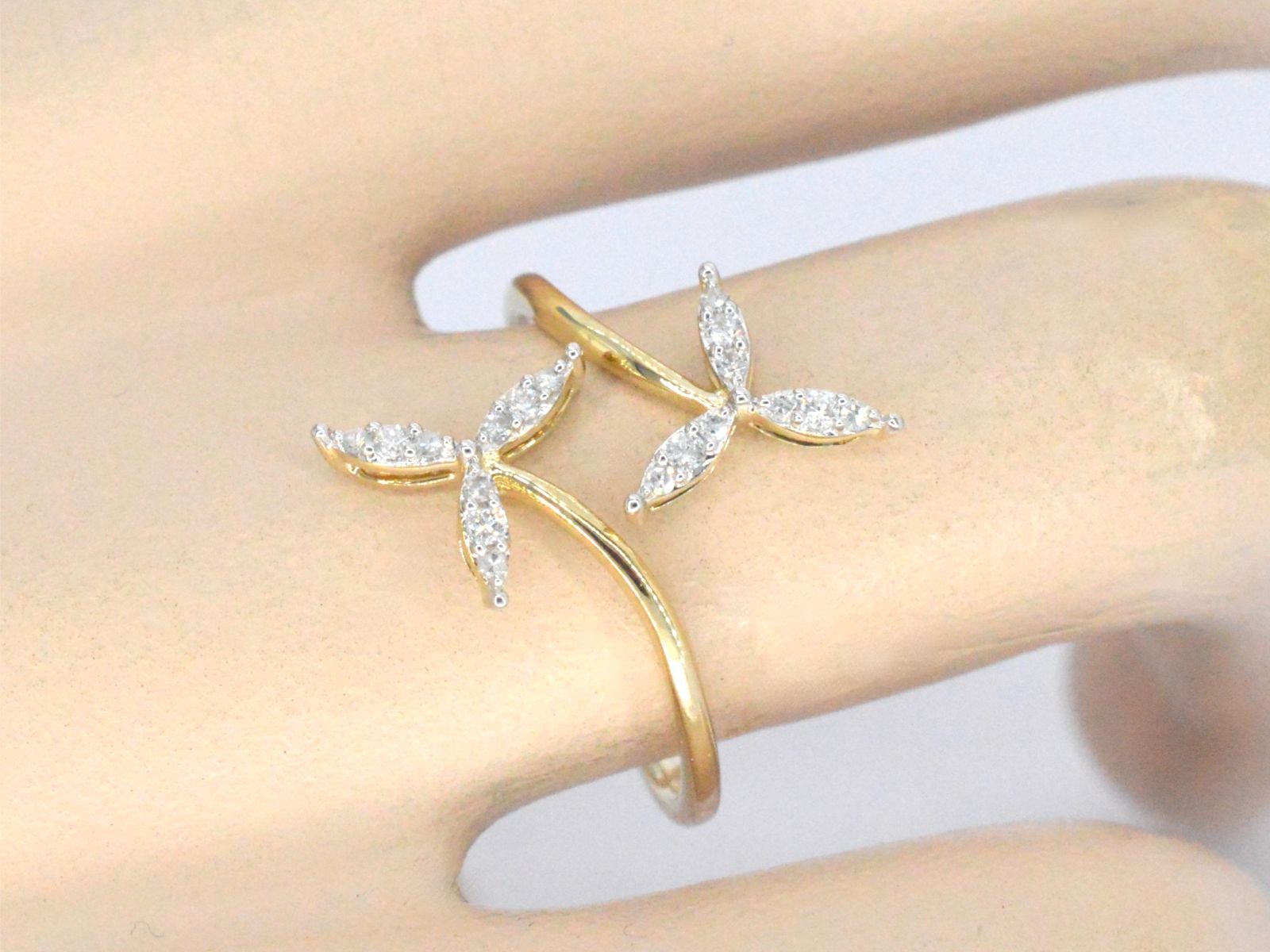 Gouden ring met diamanten