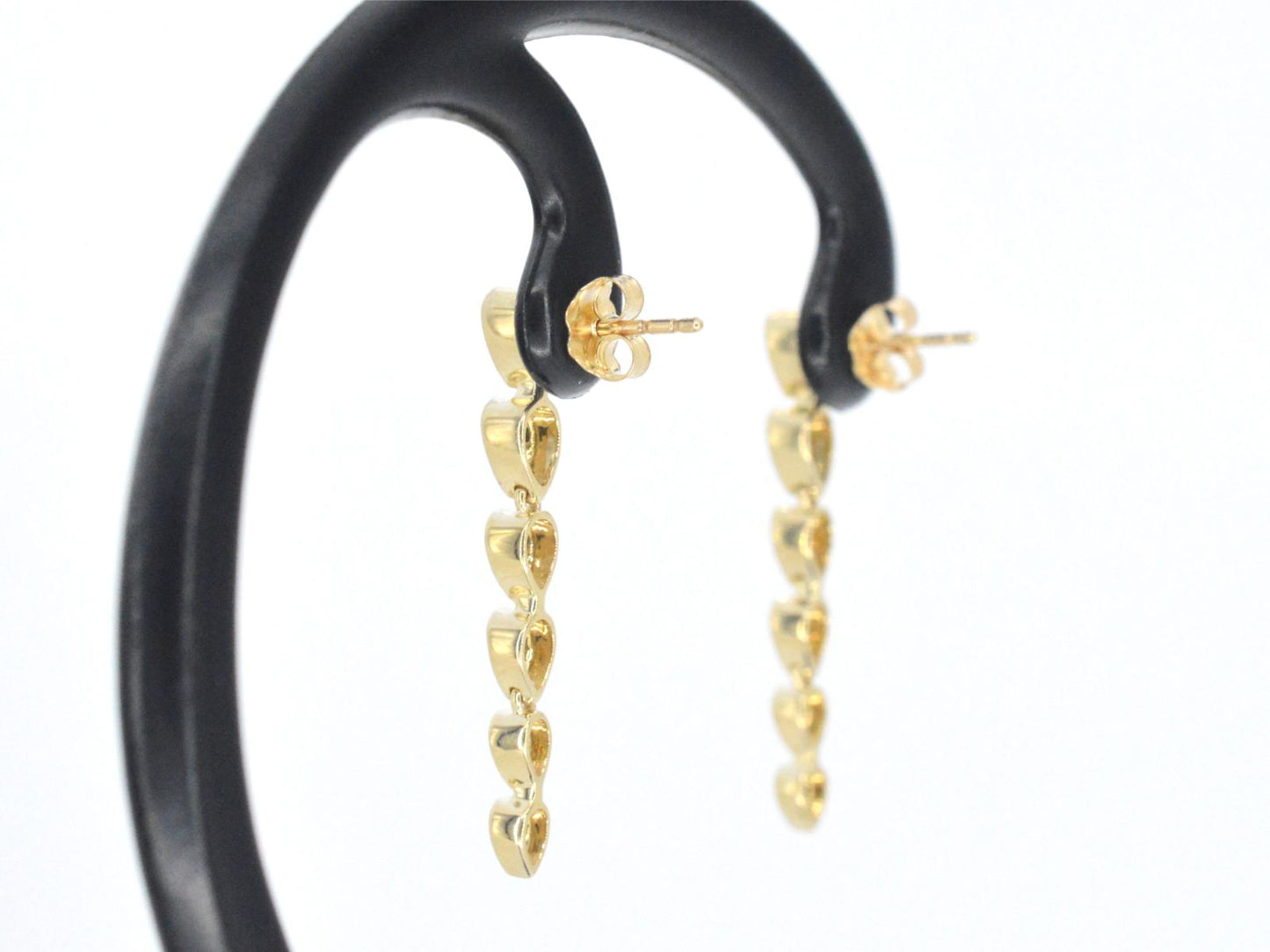 Gouden oorbellen met diamanten