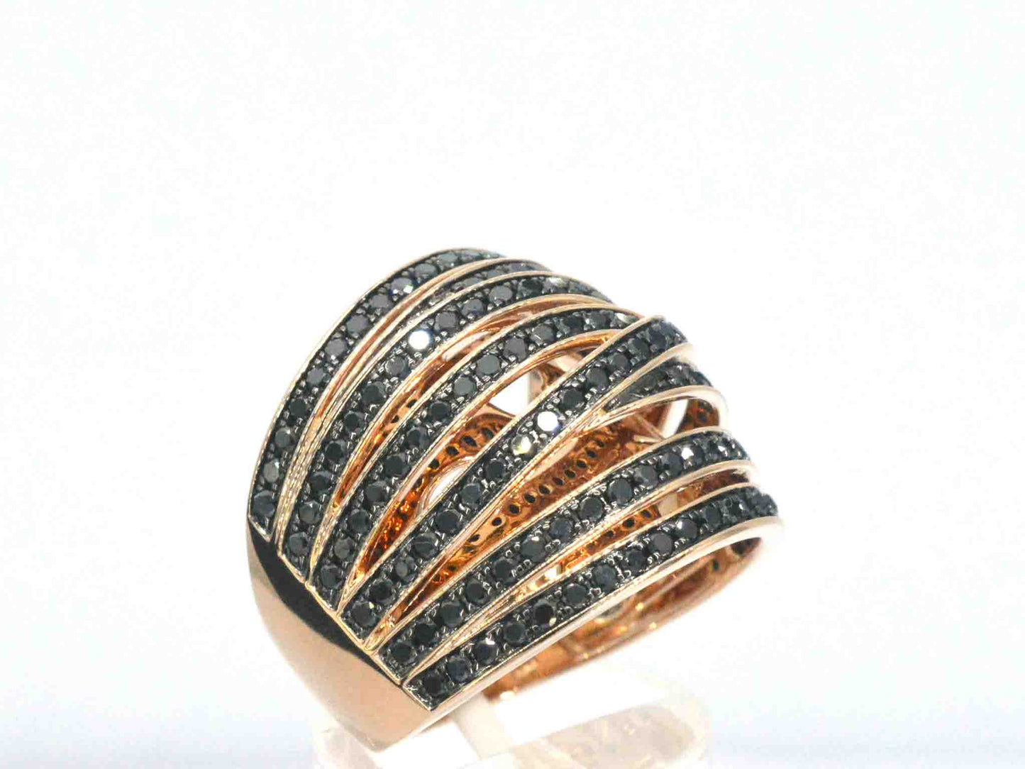 Rosegouden design ring met briljanten diamanten