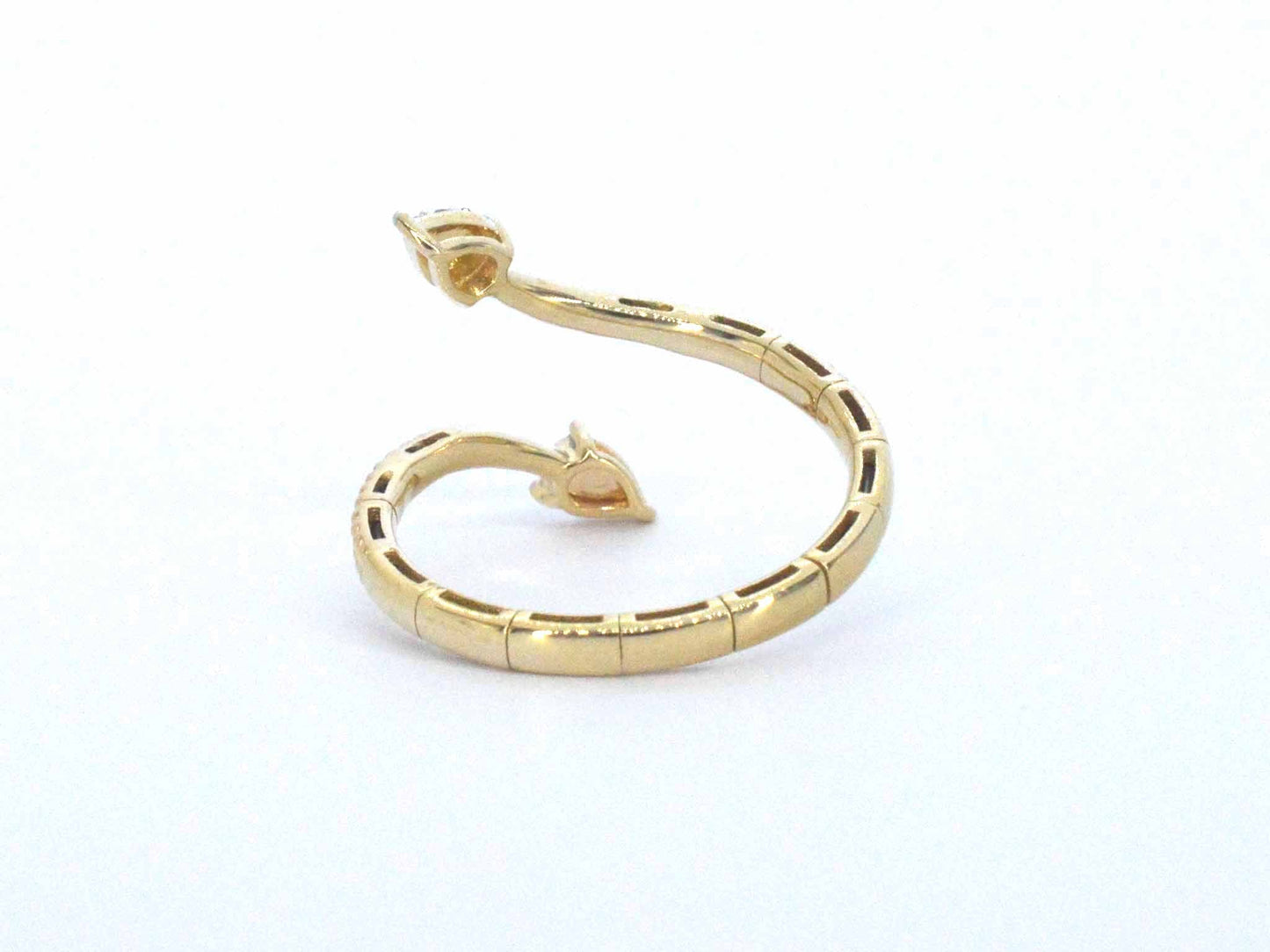 Gouden design ring met natuurlijke diamanten