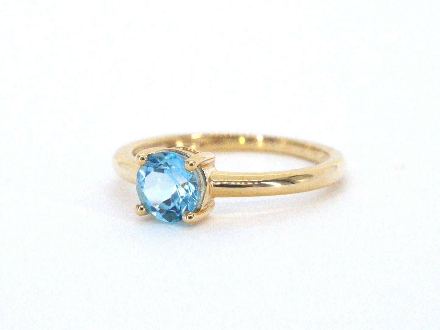 Gouden ring met topaas 2398-7