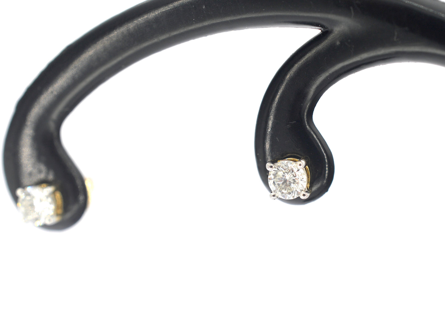 Gouden oorbellen met diamant