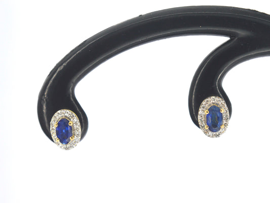 Gouden oorbellen met diamanten en saffier