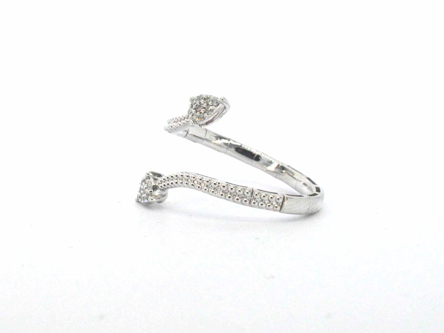 Witgouden design ring met natuurlijke diamanten