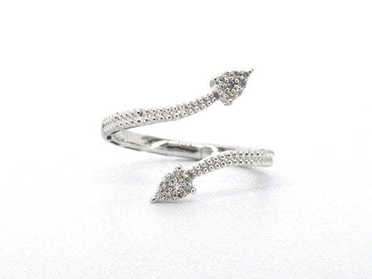 Witgouden design ring met natuurlijke diamanten