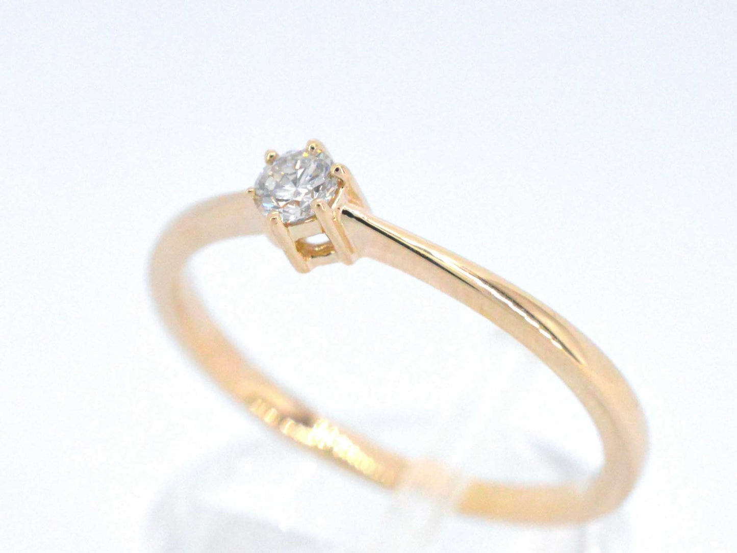 Gouden ring solitaire met een briljant geslepen diamant 2503-1