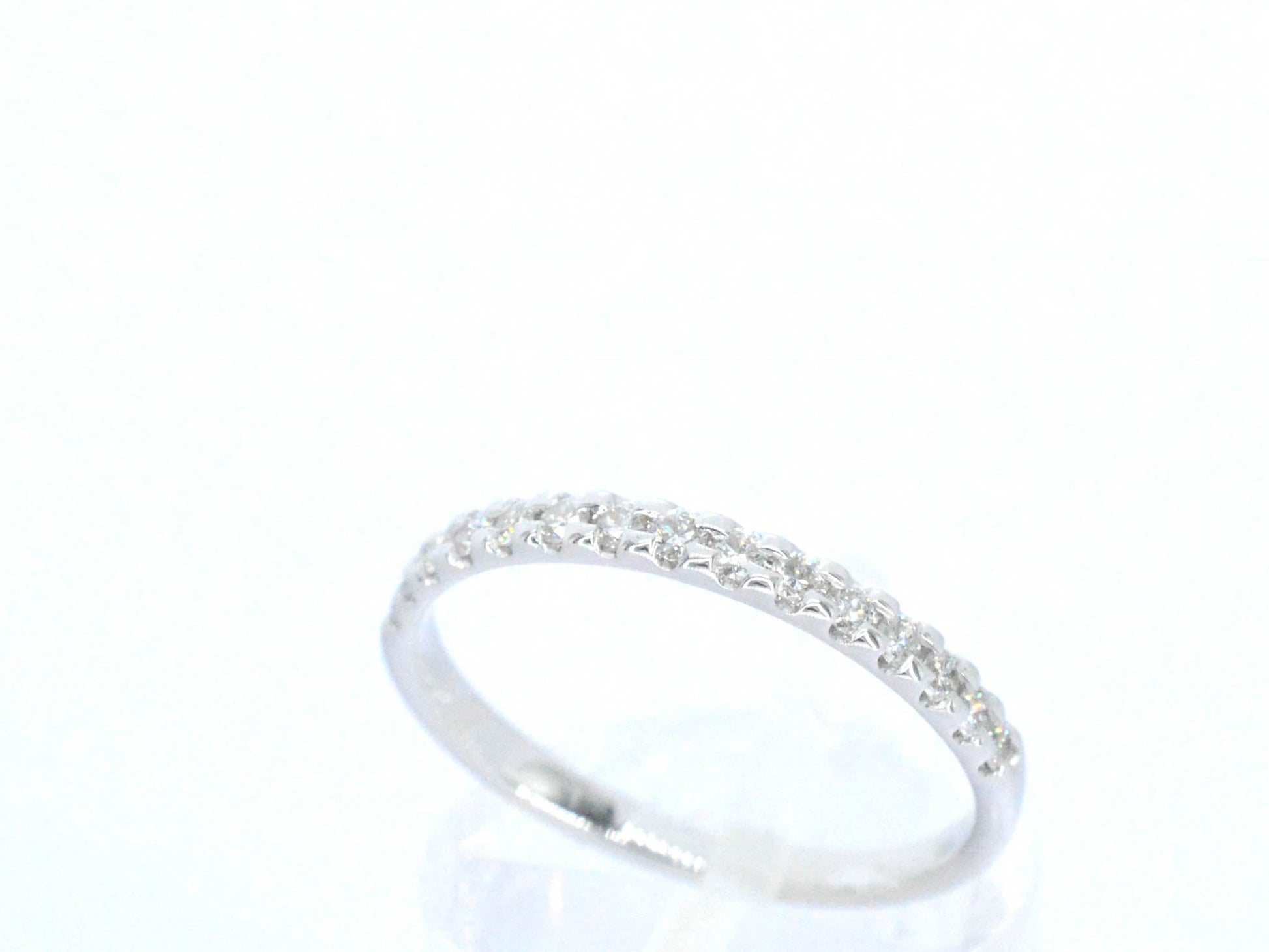 Witgouden ring met diamanten 2624-1