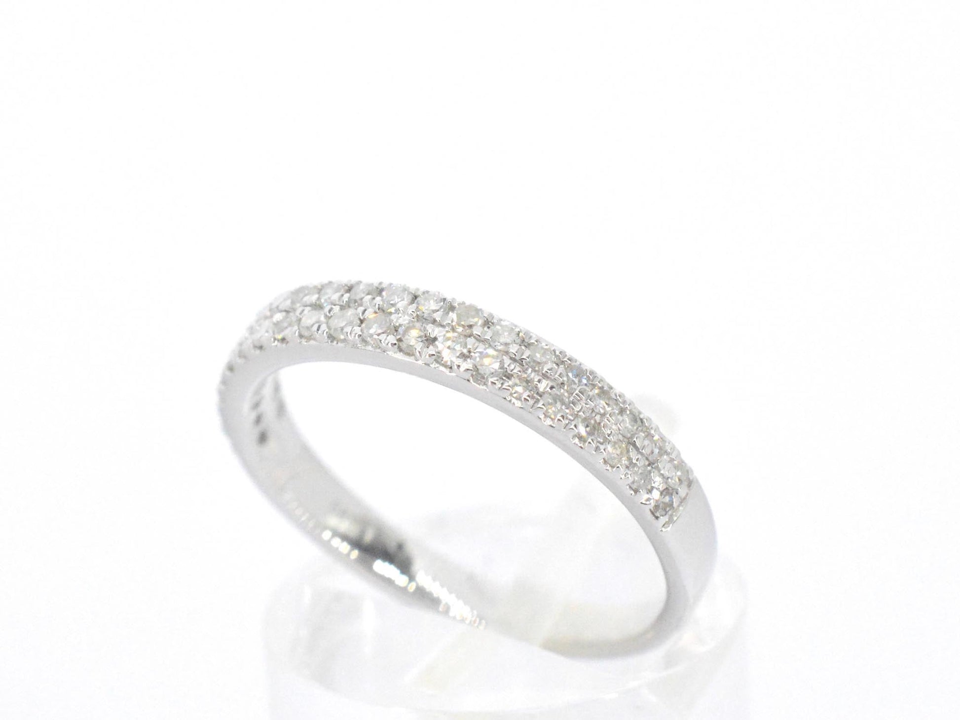 Witgouden ring met diamanten 2625-1