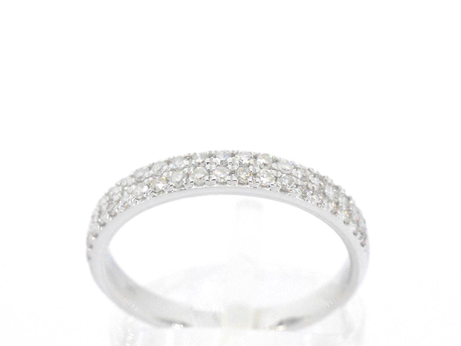 Witgouden ring met diamanten 2625-8