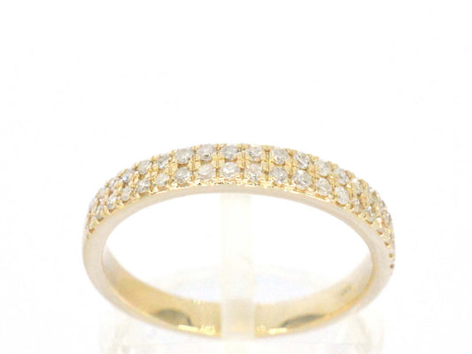 Gouden rijring met diamanten