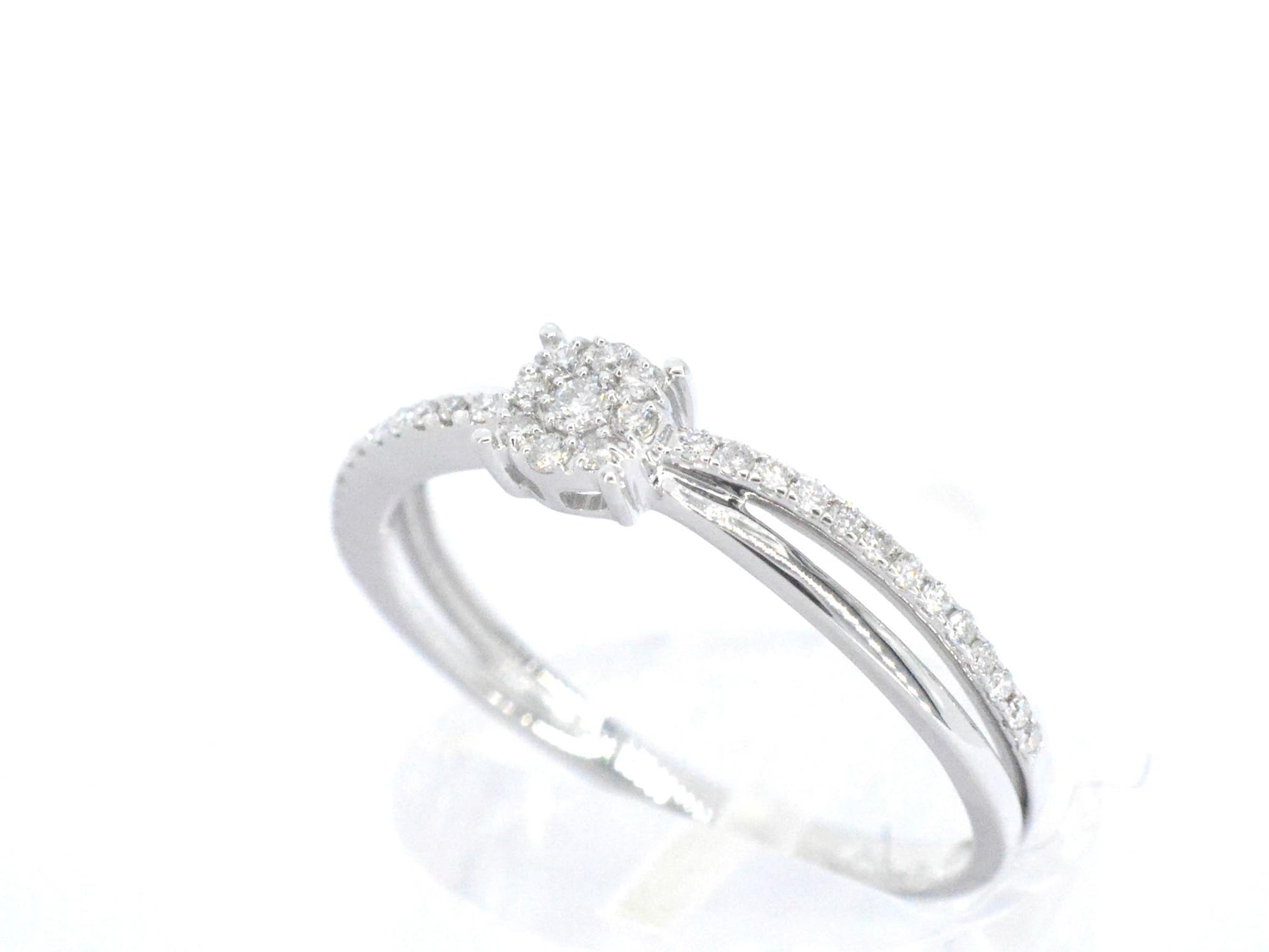 Witgouden ring met diamanten 2627-1