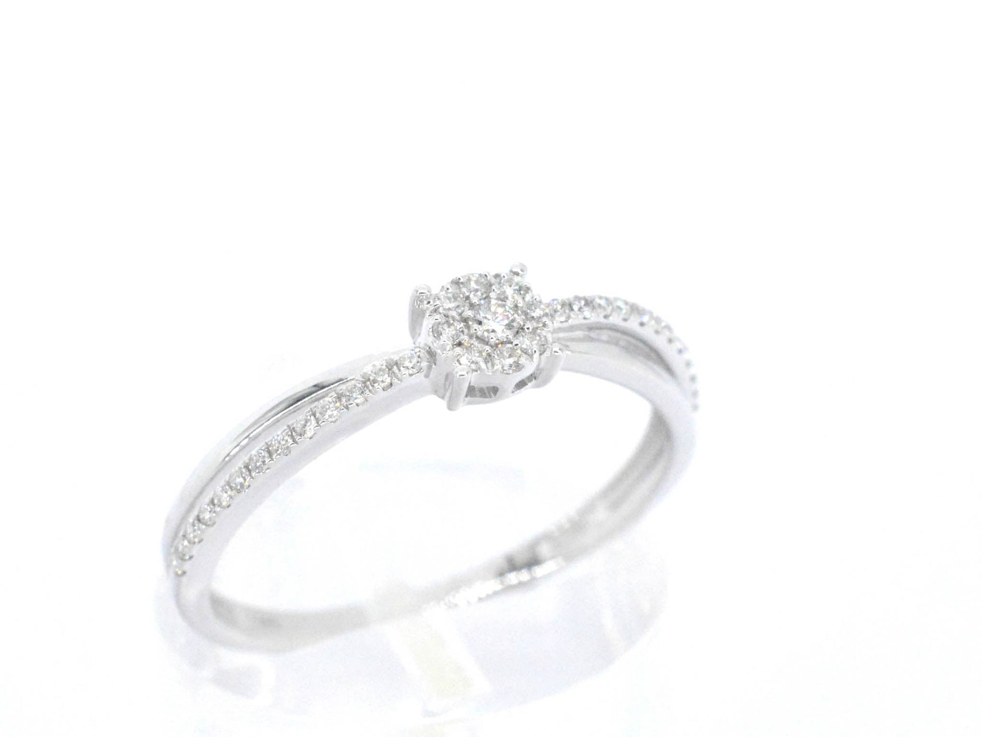 Witgouden ring met diamanten 2627-2