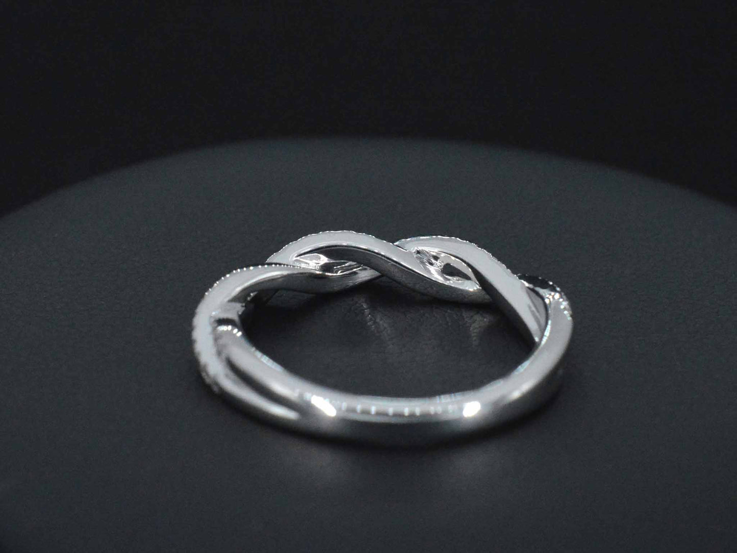 Witgouden ring met diamanten 2639-5