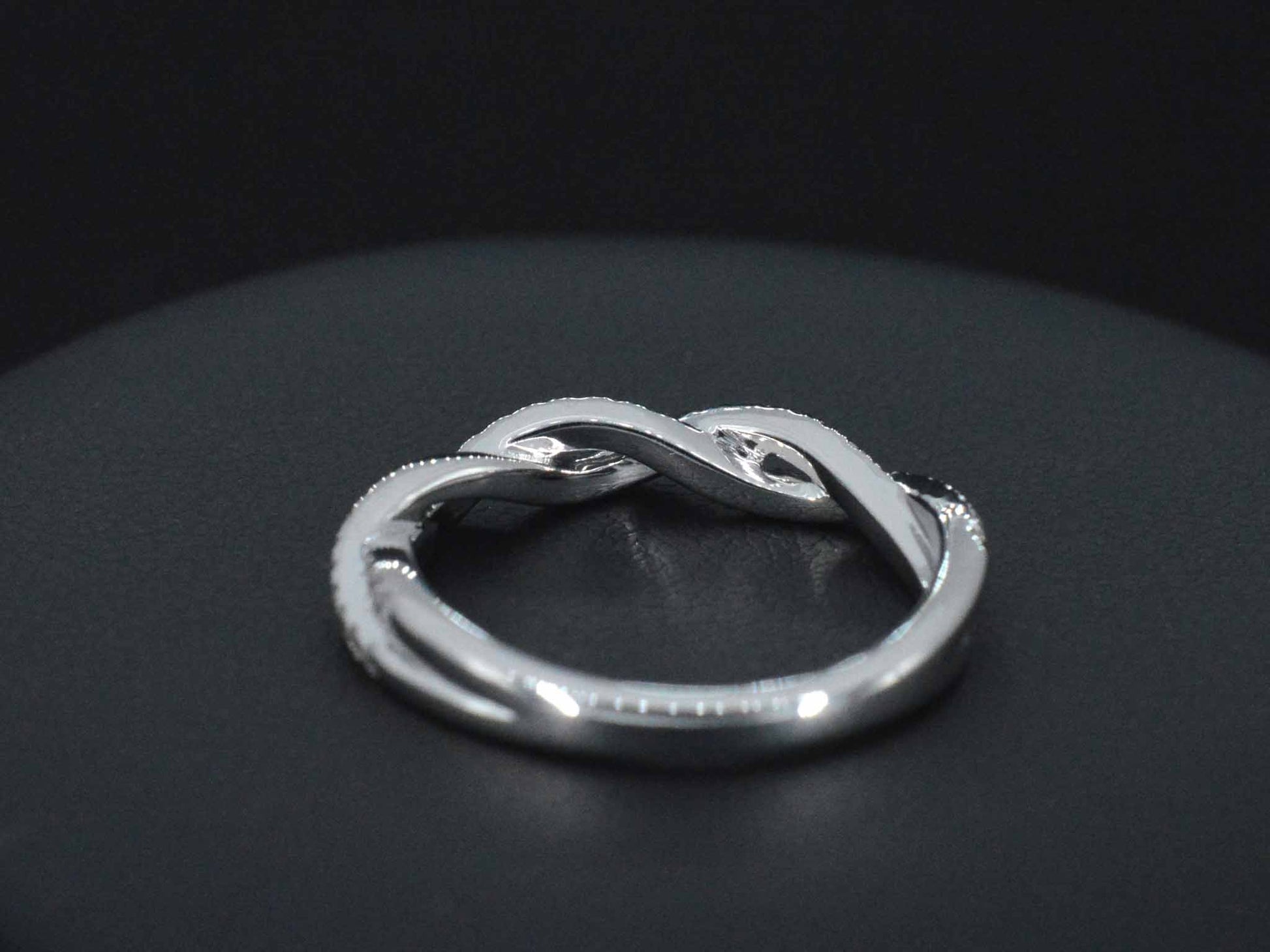 Witgouden ring met diamanten 2639-5