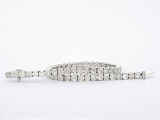 Witgouden armband met diamanten 6.50 carat