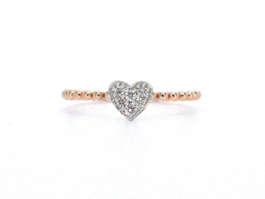 Rosegouden ring met een hartje vol gezet met diamanten