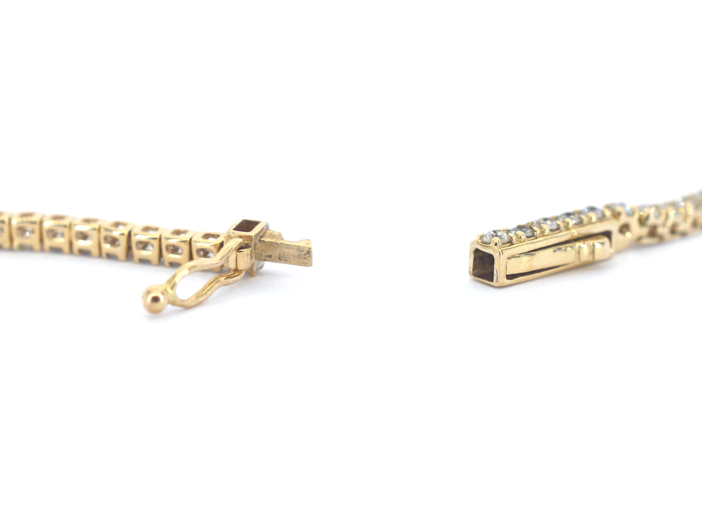 Gouden tenniscollier met diamanten 3.00 carat