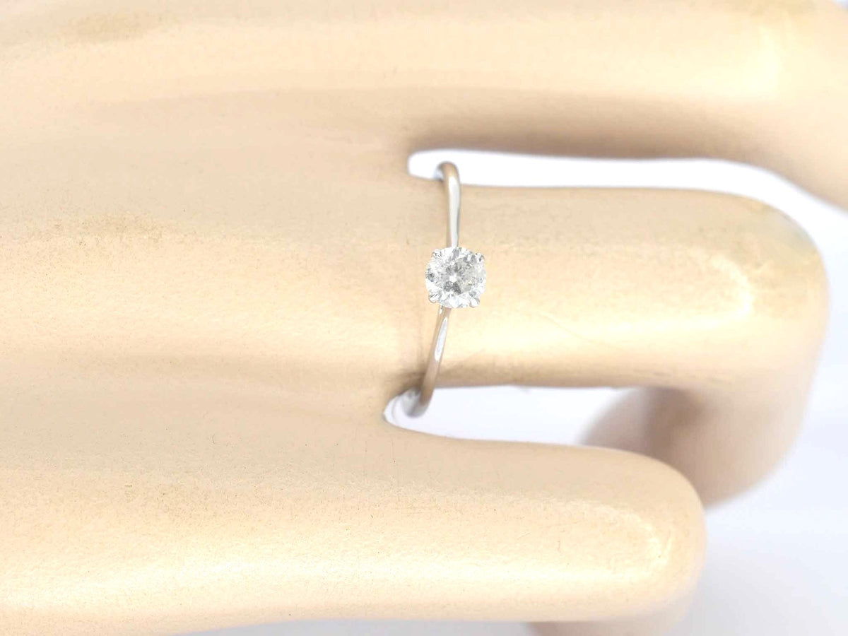 Witgouden ring solitair met natuurlijke briljant geslepen diamanten