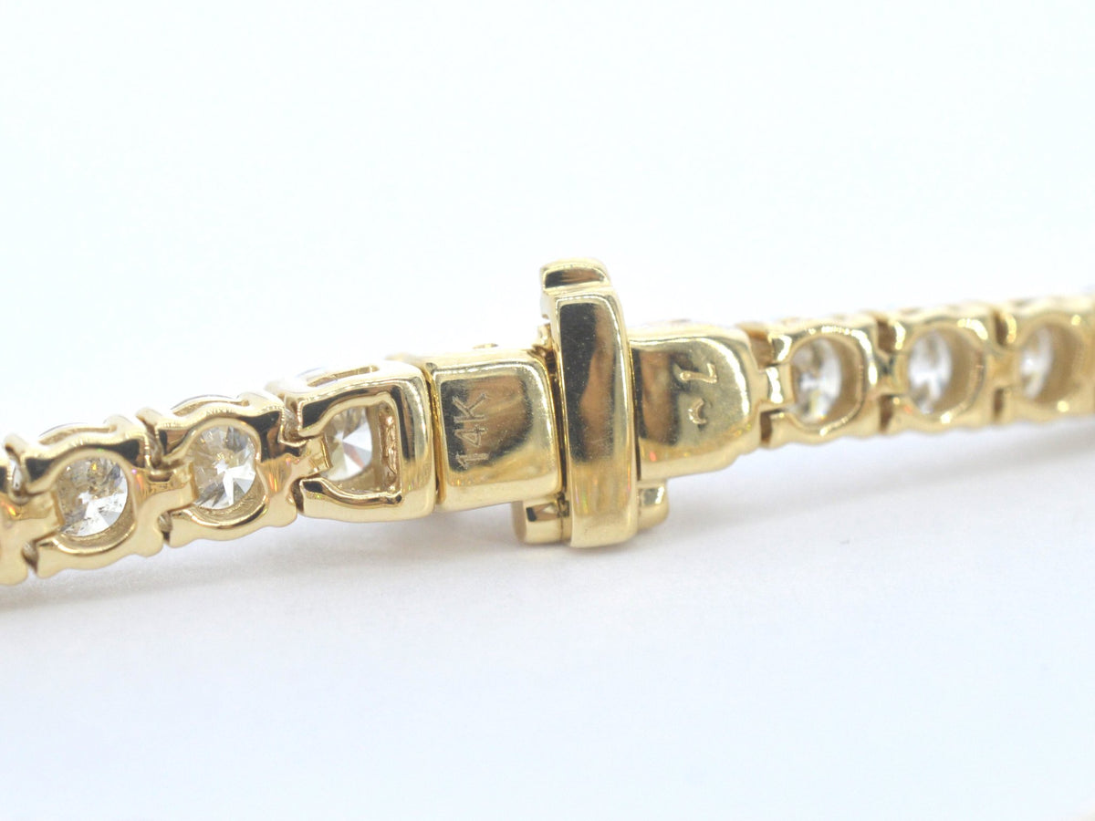 Gouden tennisarmband met natuurlijke diamanten
