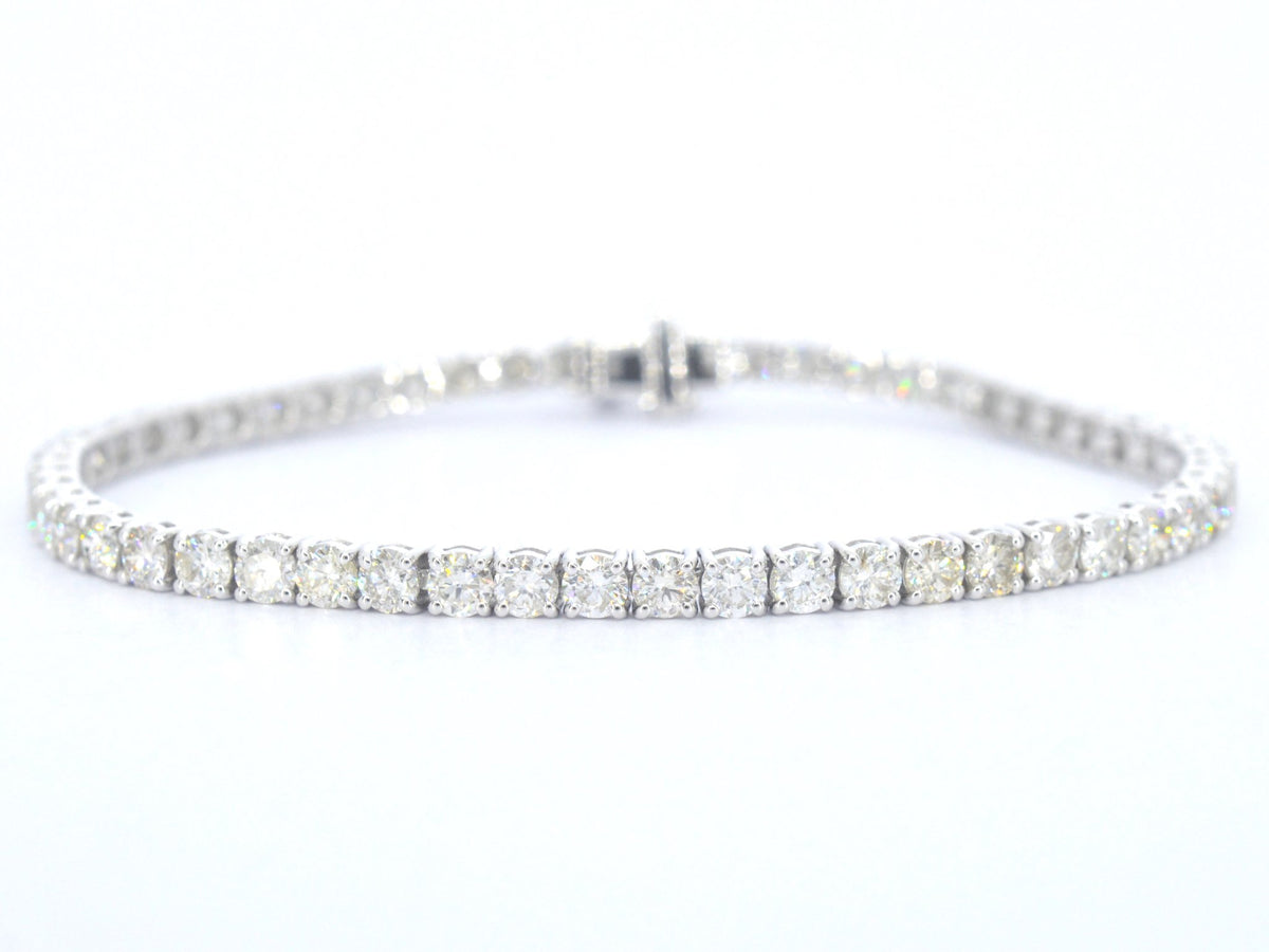Witgouden tennisarmband met natuurlijke diamanten