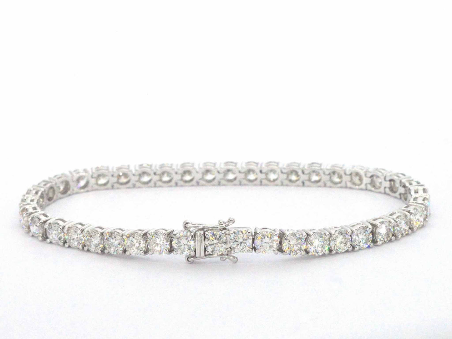 Armband met briljant geslepen diamanten 11.00 carat