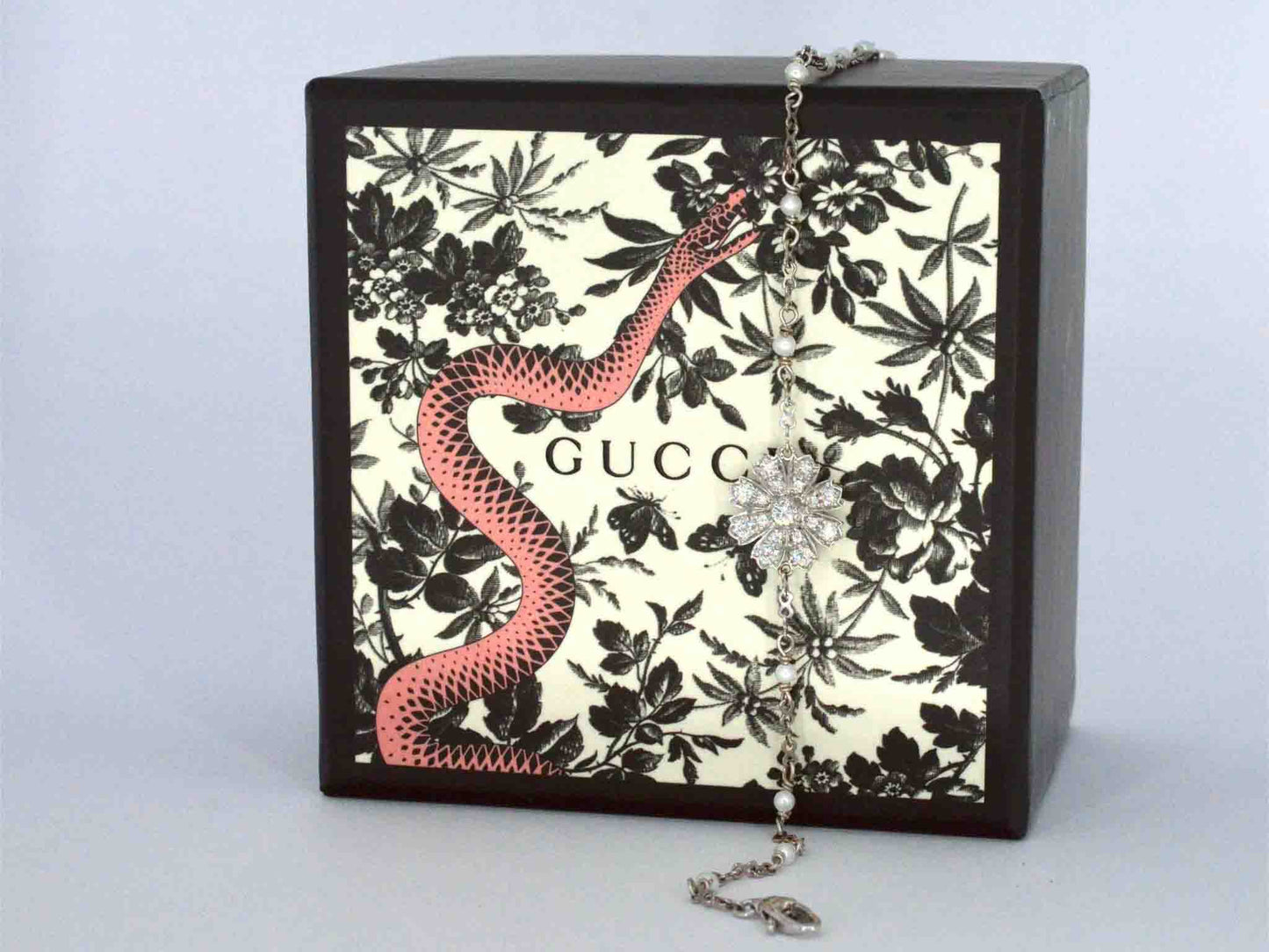 GUCCI "Flora" witgouden armband met diamanten en parels