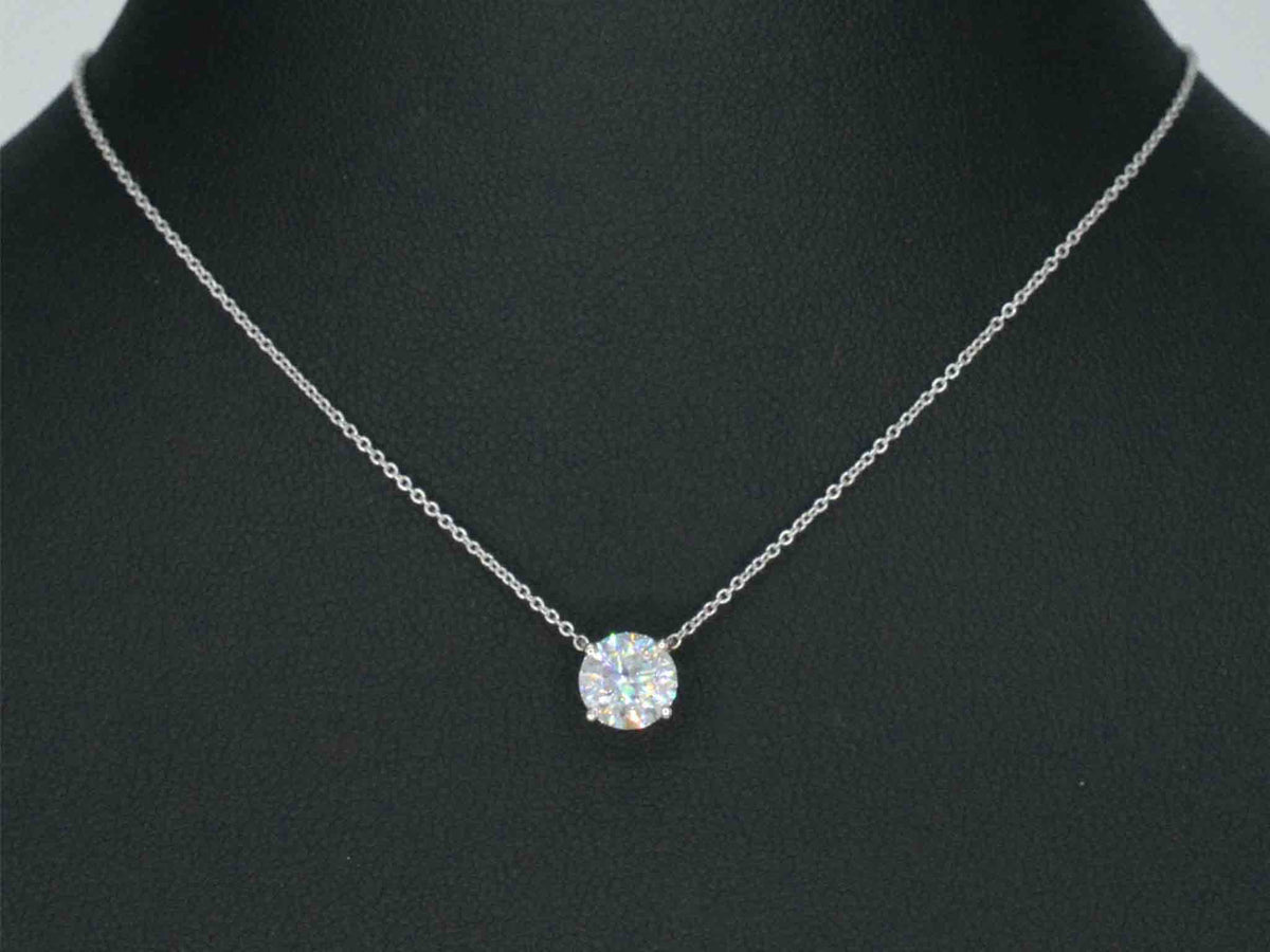 Witgouden halsketting met een diamant van 0.50 carat