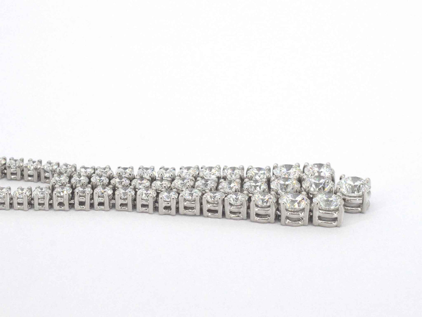 Diamanten collier met 7.50 carat aan zeer hoge kwaliteit briljanten