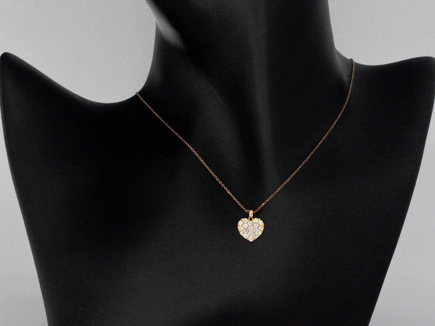 CRIVELLI - Rosegouden hart collier met hoge kwaliteit briljant geslepen diamanten