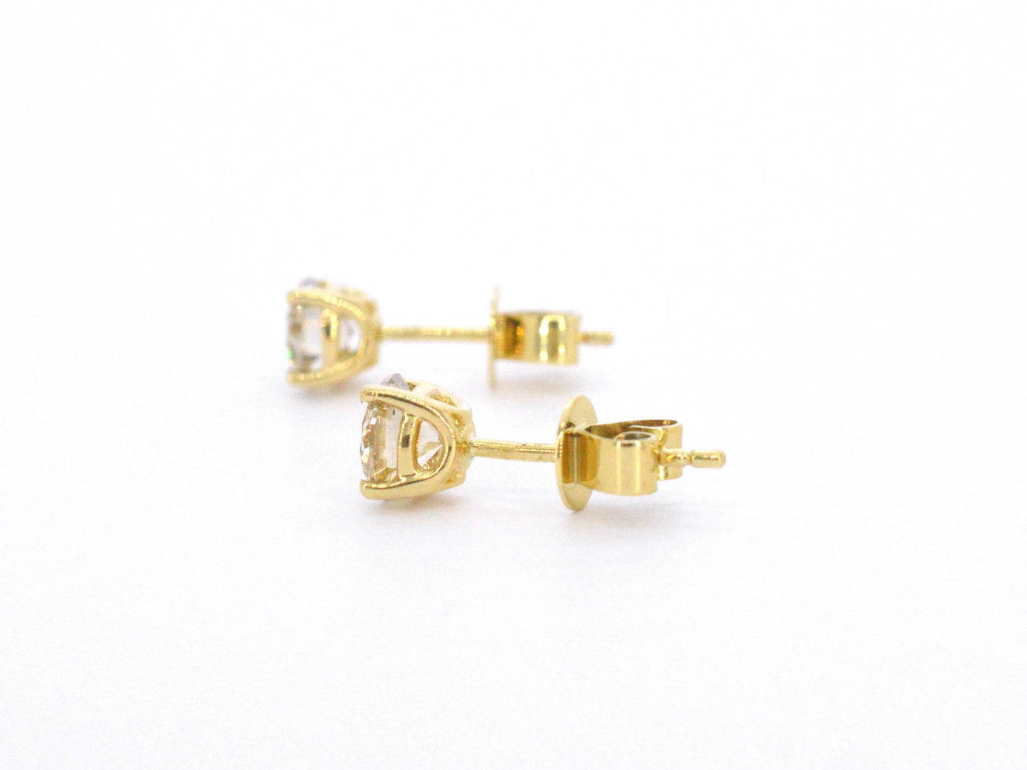 Gouden solitair oorbellen 1.60 carat