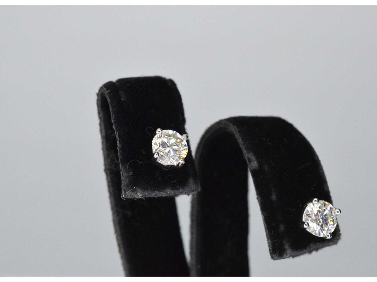 Witgouden diamanten oorbellen van 1.00 carat