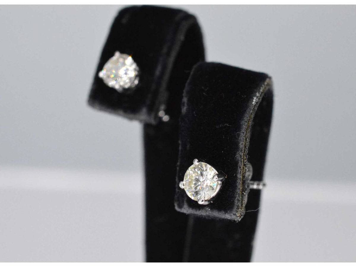 Witgouden diamanten oorbellen van 1.00 carat